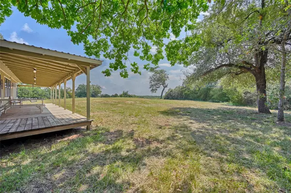 4367 Scranton Grove RD, Bellville, TX 77418