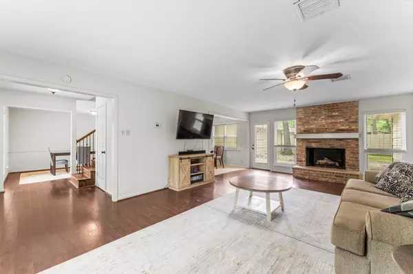 The Woodlands, TX 77380,11904 N Blackjack Oak CIR