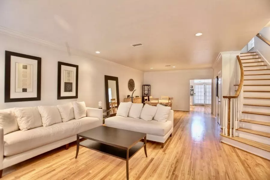 2310 Brun ST, Houston, TX 77019