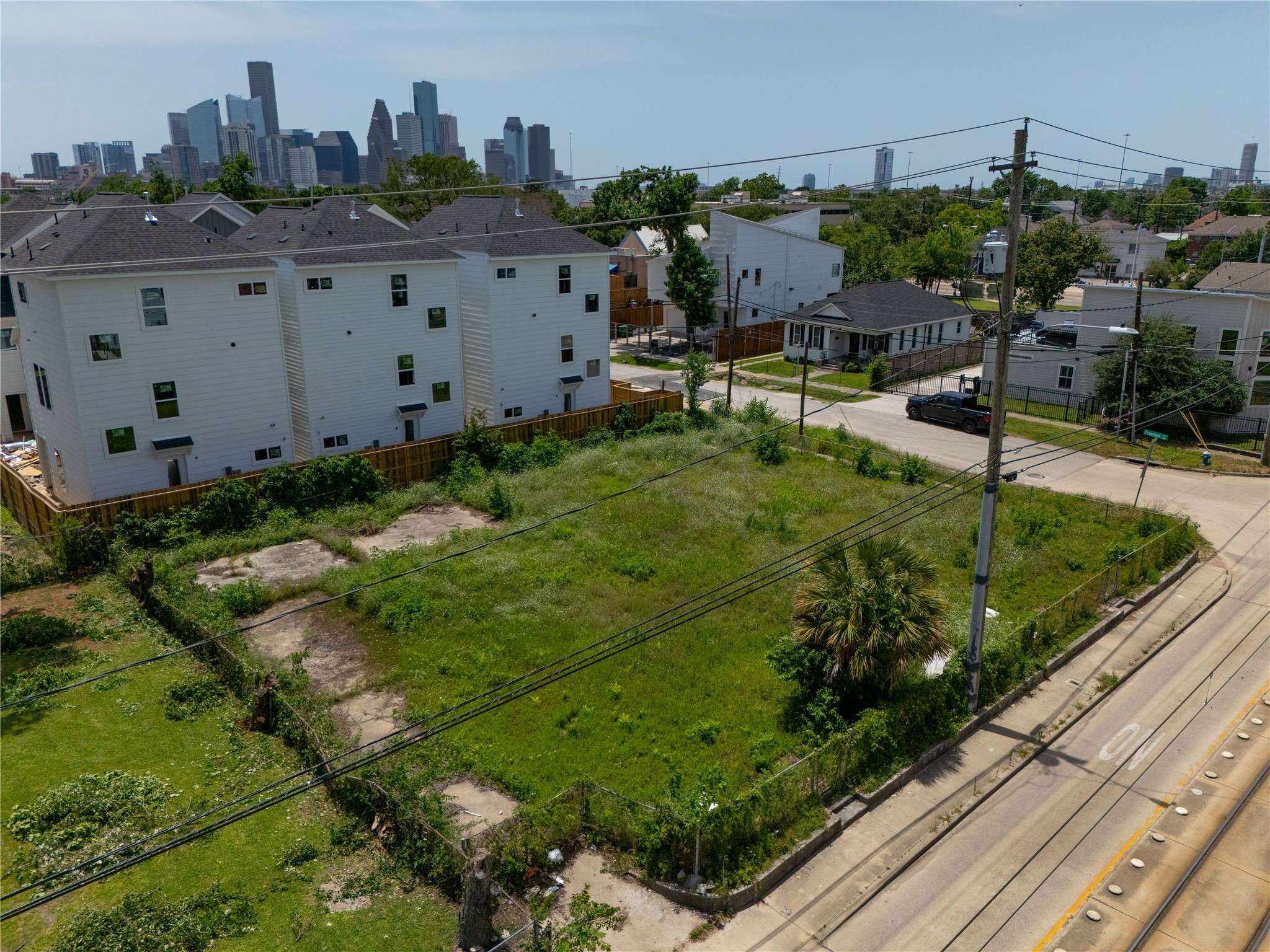 704 Boundary ST, Houston, TX 77009