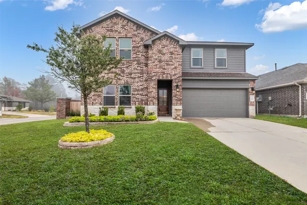 3318 Iron Pine LN, Conroe, TX 77301