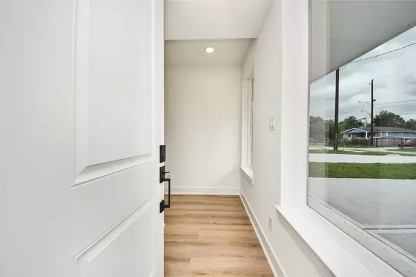 Houston, TX 77088,934 South Lane Unit A-B