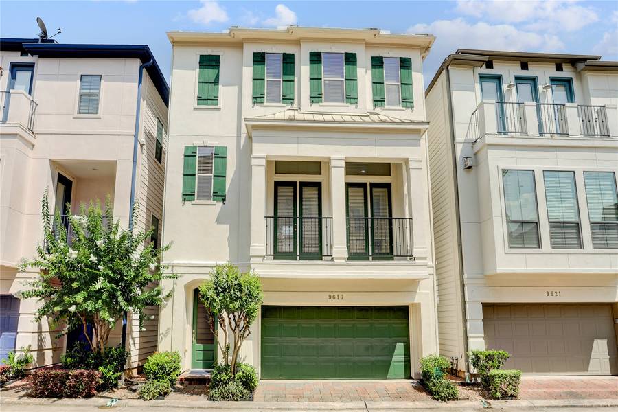 9617 Pemberton Crescent DR, Houston, TX 77025