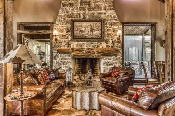 Hempstead, TX 77445,39761 Mesquite