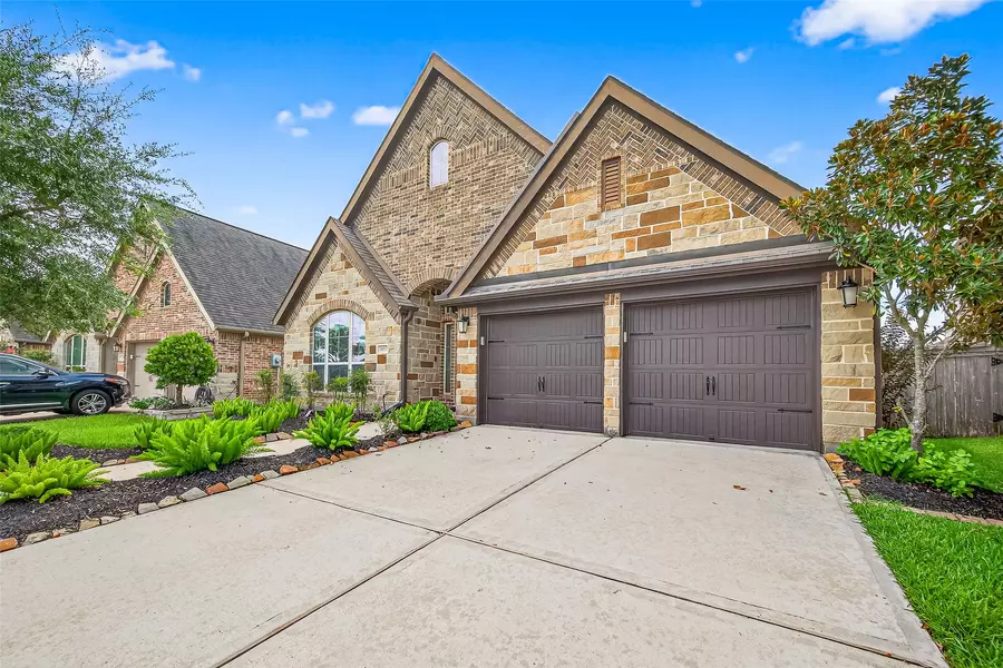 10023 Starhill CT, Missouri City, TX 77459
