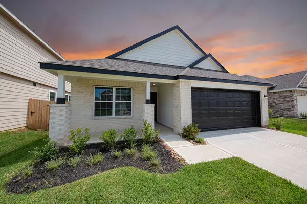 16912 Hazelnut DR, Conroe, TX 77302