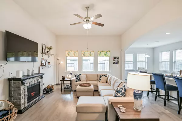 Crosby, TX 77532,13710 Alaskan Brown Bear TRL