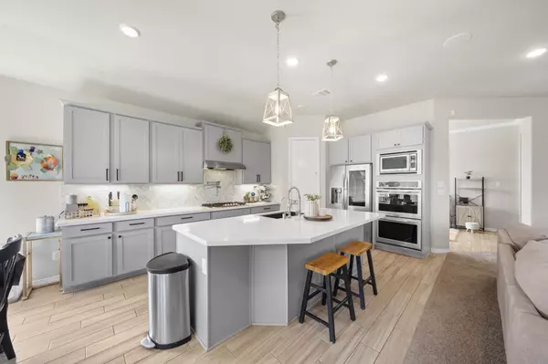 10927 Crestwood Point CIR, Cypress, TX 77433