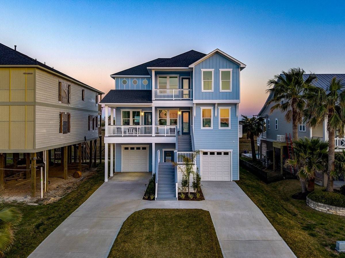 9417 Vista Bella, Galveston, TX 77554