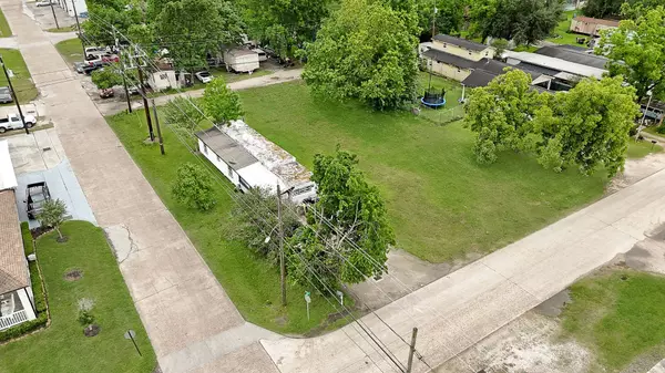 South Houston, TX 77587,602 Indiana ST