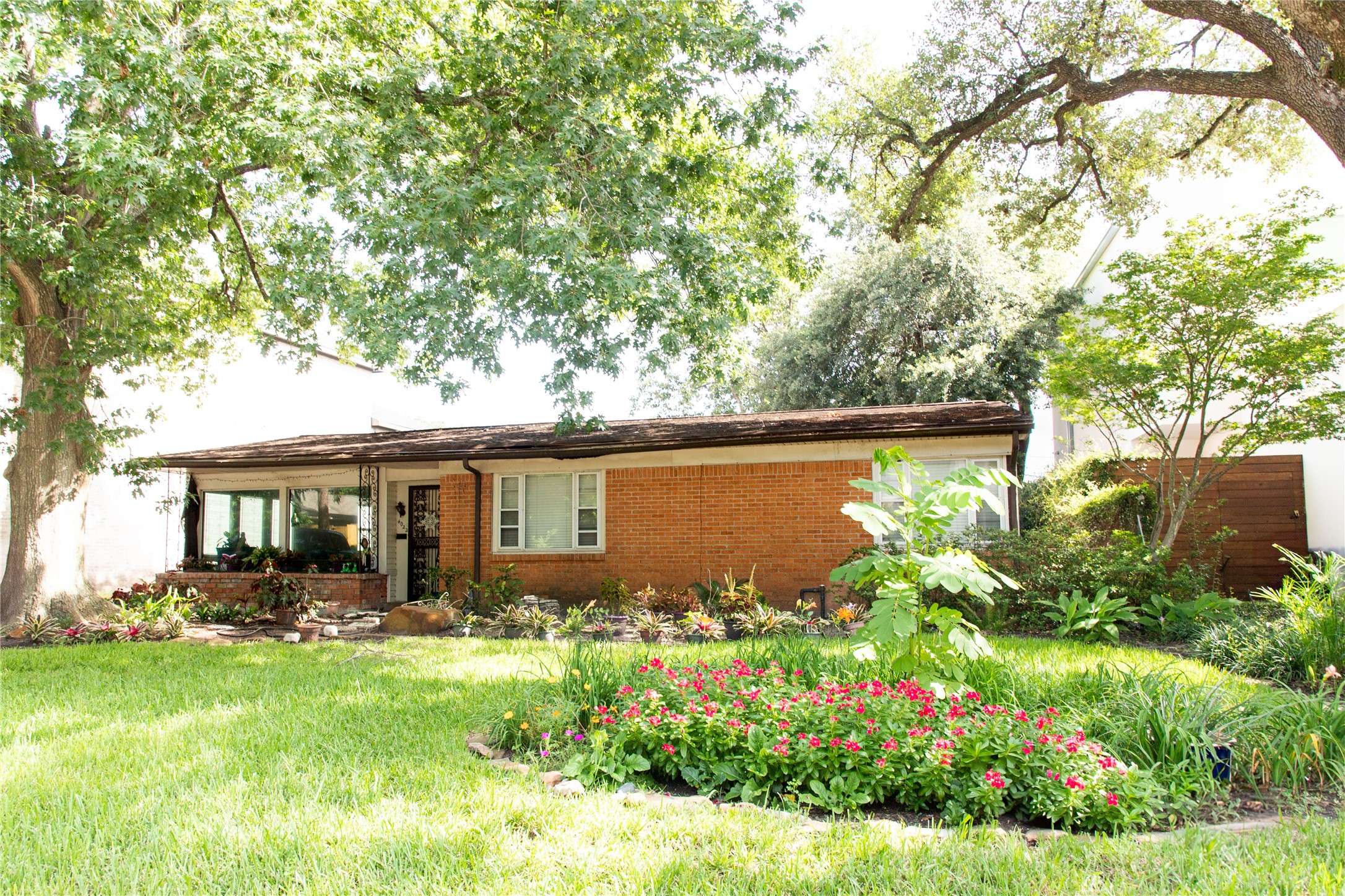 Houston, TX 77025,4022 Underwood ST