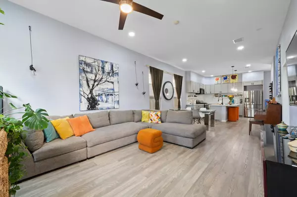 Houston, TX 77011,5005 Brady ST