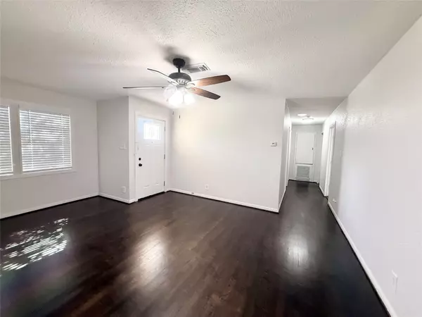 Danbury, TX 77534,1511 Avenue E