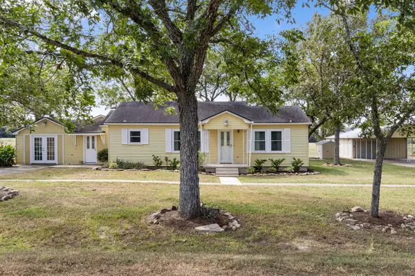 Weimar, TX 78962,1868 CR 218