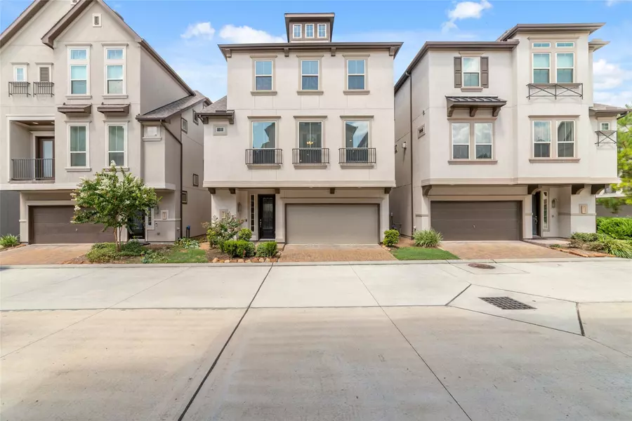 4011 Centre Valley LN, Houston, TX 77043