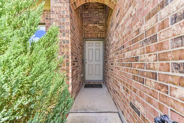 Texas City, TX 77591,8820 Voyager DR