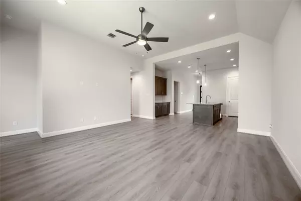 Katy, TX 77493,816 Laguna Green LN