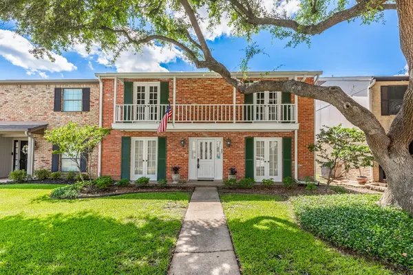 390 Georgetown ST #2,  Beaumont,  TX 77707