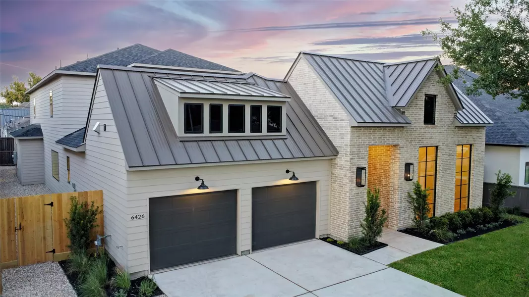 6426 Schiller ST, Houston, TX 77055