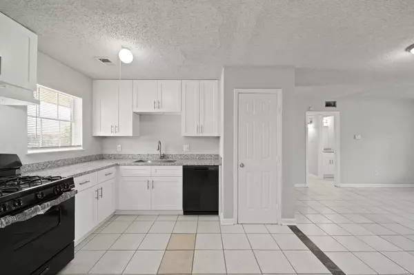 Houston, TX 77045,3203 Ripplebrook DR