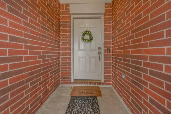 Cypress, TX 77429,17419 Thicket Hollow LN