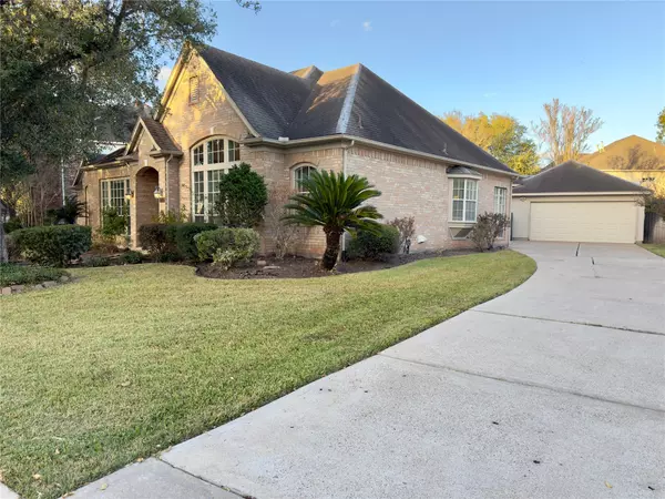 Sugar Land, TX 77479,7439 Guinevere DR