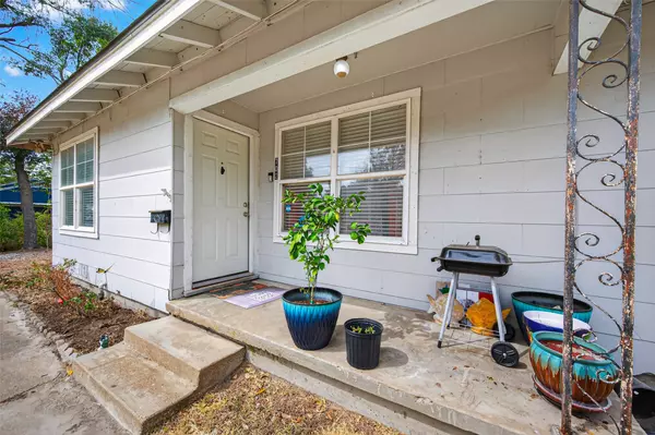 Bryan, TX 77801,702 Churchill DR