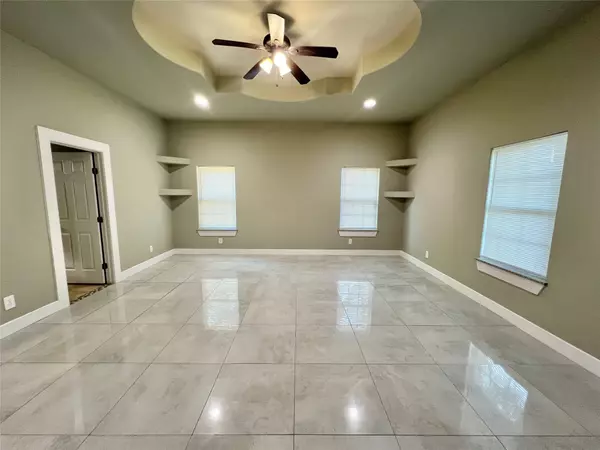 Bridge City, TX 77611,216 Thorn ridge