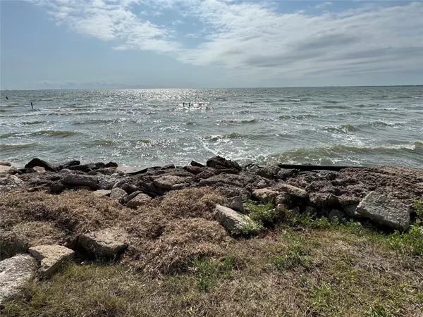 1414 Todville RD, Seabrook, TX 77586