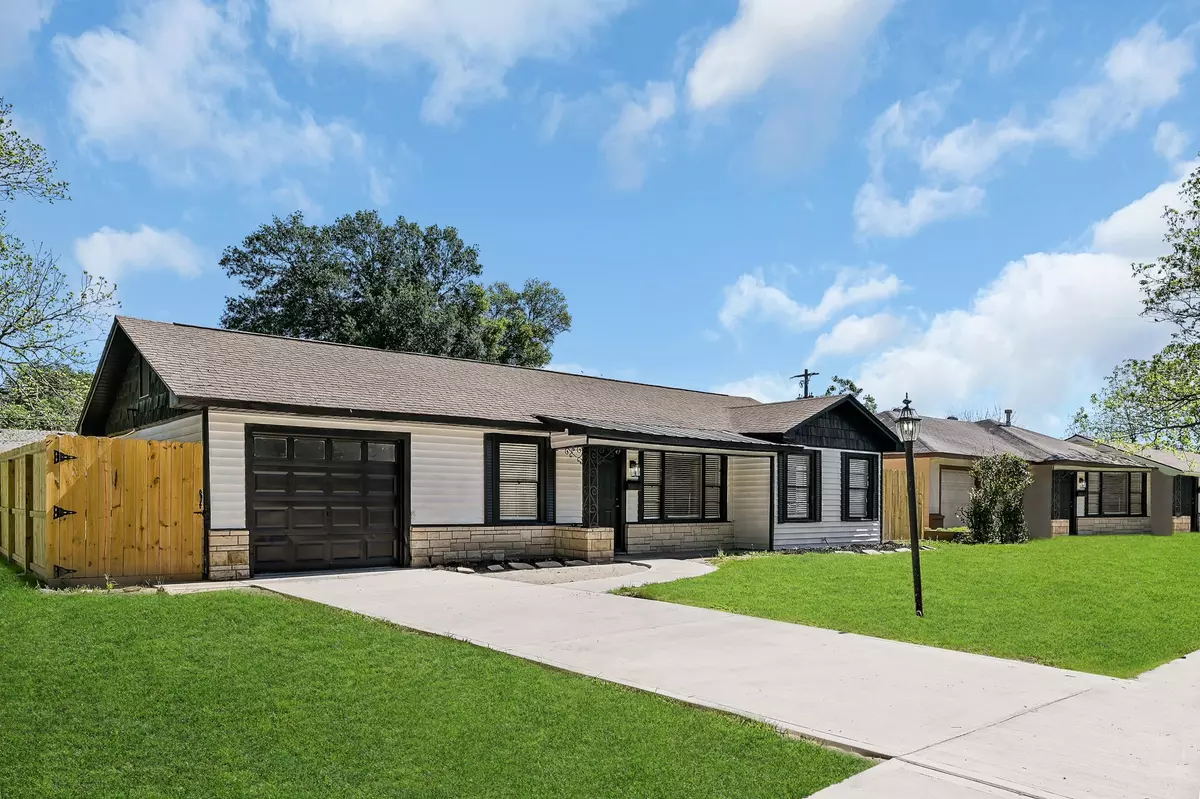 Baytown, TX 77520,1306 Jefferson ST ST