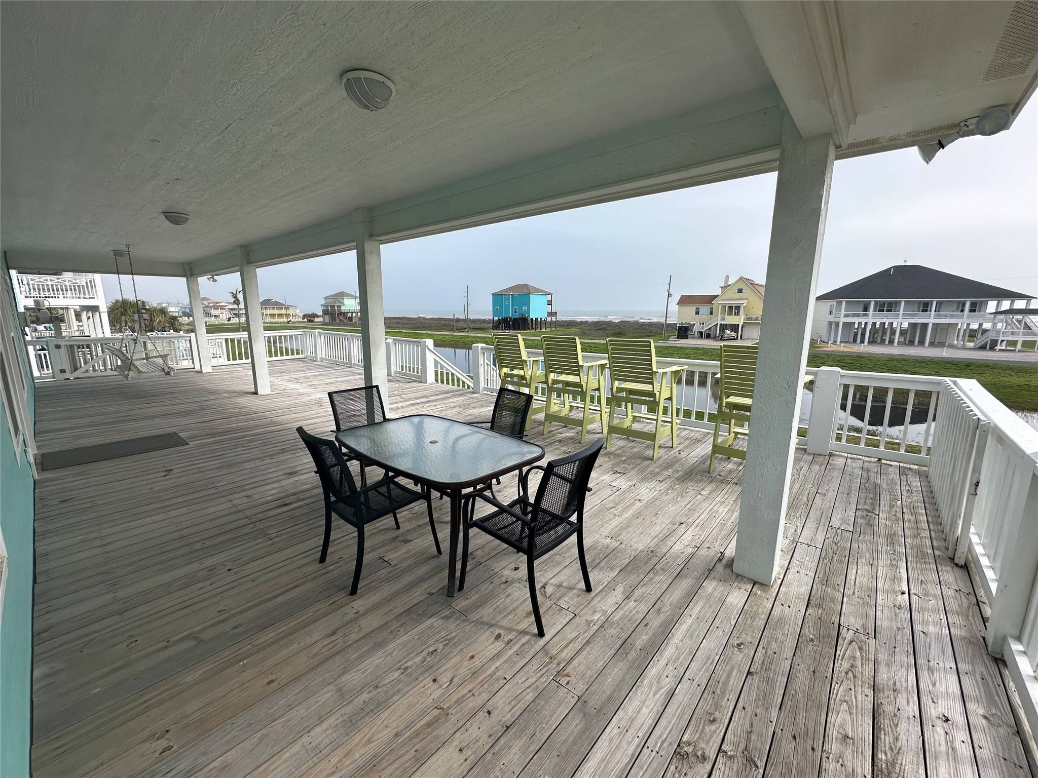 3174 Sea Castle DR,  Crystal Beach,  TX 77650