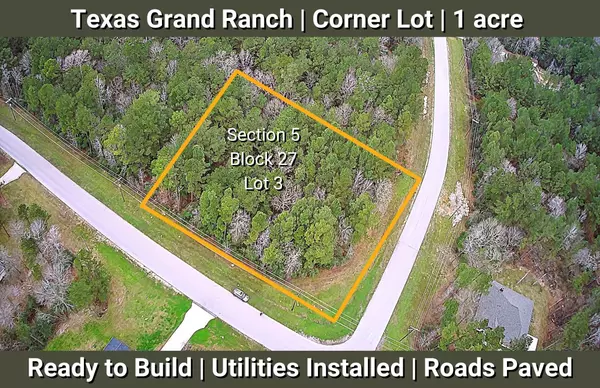 5-27-3 Feldspar LN, Huntsville, TX 77340
