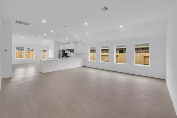 Katy, TX 77493,6407 Symphony Wave DR