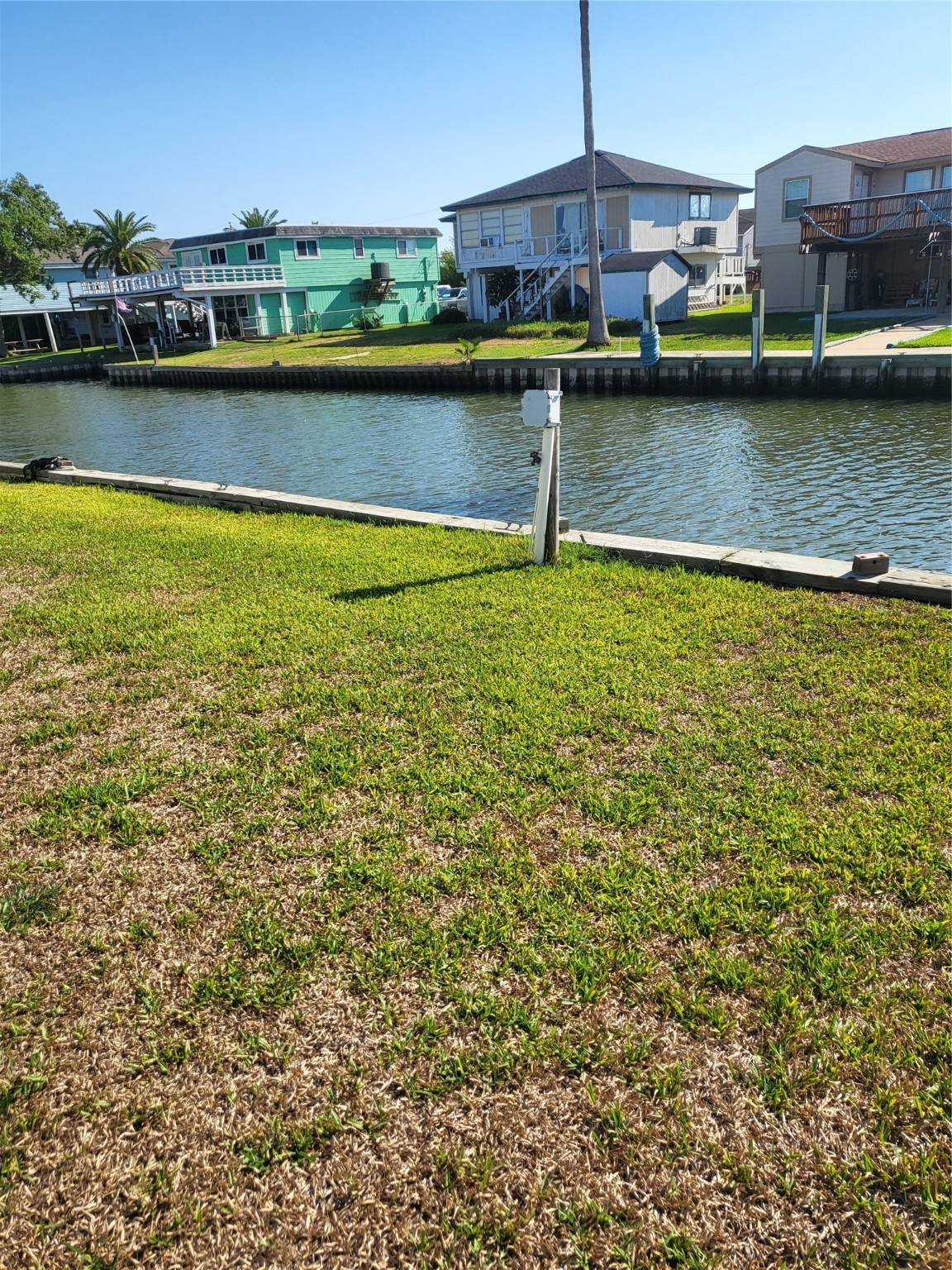 Freeport, TX 77541,106 Driftwood RD
