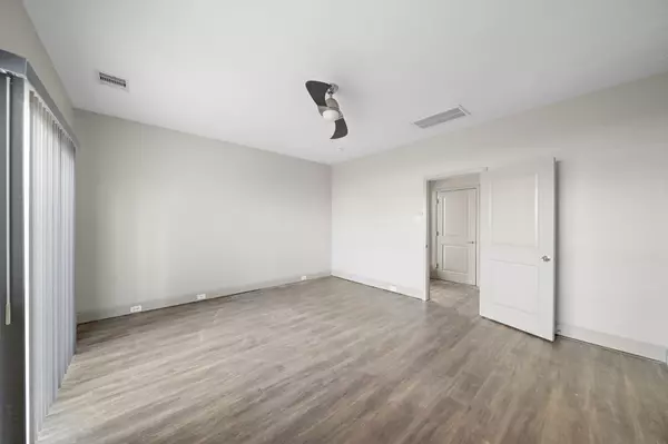 Houston, TX 77003,2557 Rusk ST