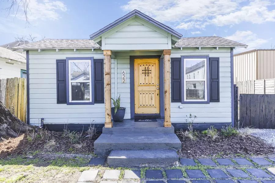 622 E 27th ST, Houston, TX 77008
