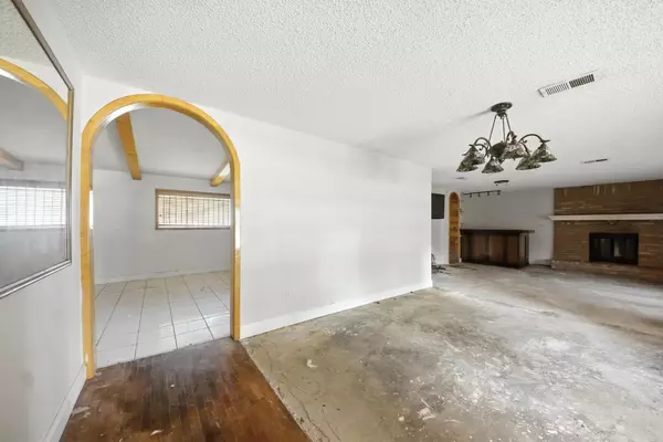 Houston, TX 77080,3819 Galway LN