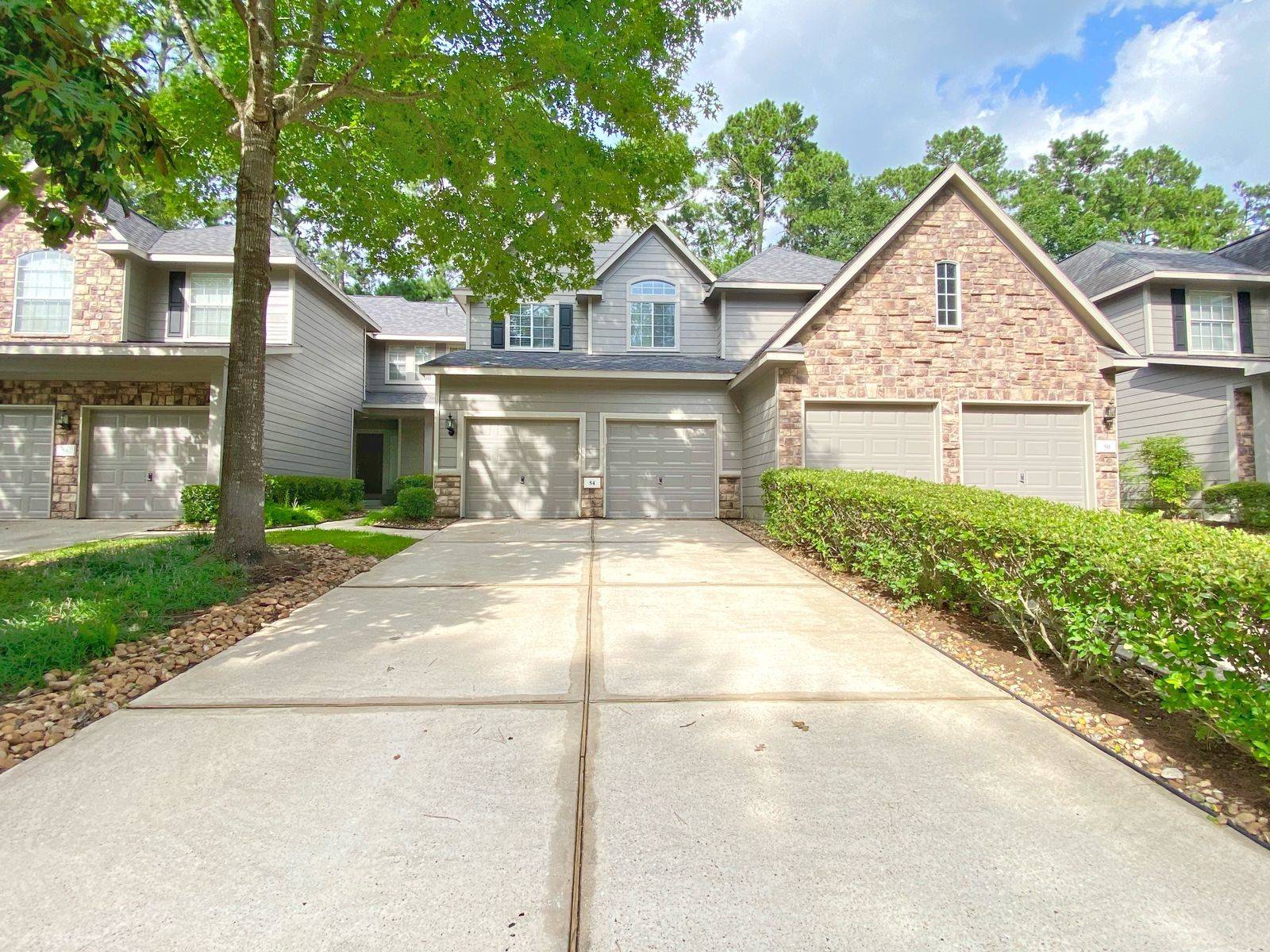 54 Alderon Woods PL, Spring, TX 77382