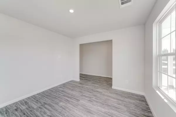 La Grange, TX 78945,335 E Northpointe Ave