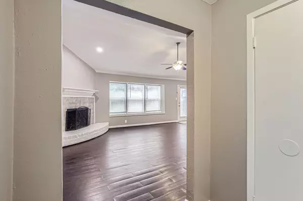 Spring, TX 77373,5607 Circlegate DR