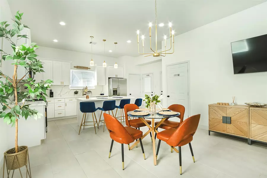 4114 Ward St ST, Houston, TX 77021