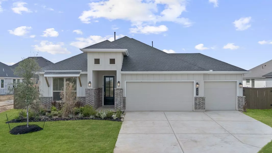 132 Coastal Prairie Dr, Waller, TX 77484