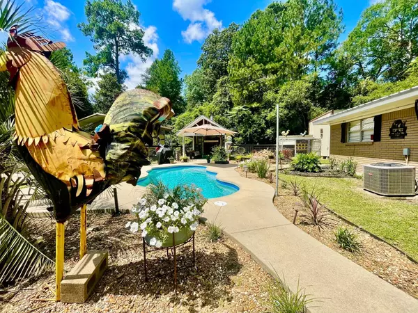 Woodville, TX 75979,140 Sherwood Forest DR