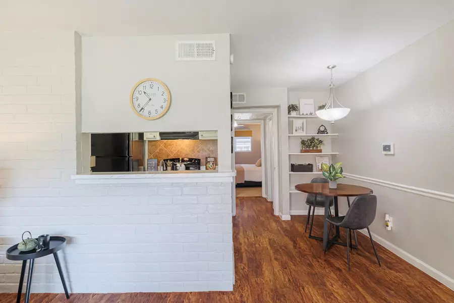 6263 Westheimer RD #305, Houston, TX 77057