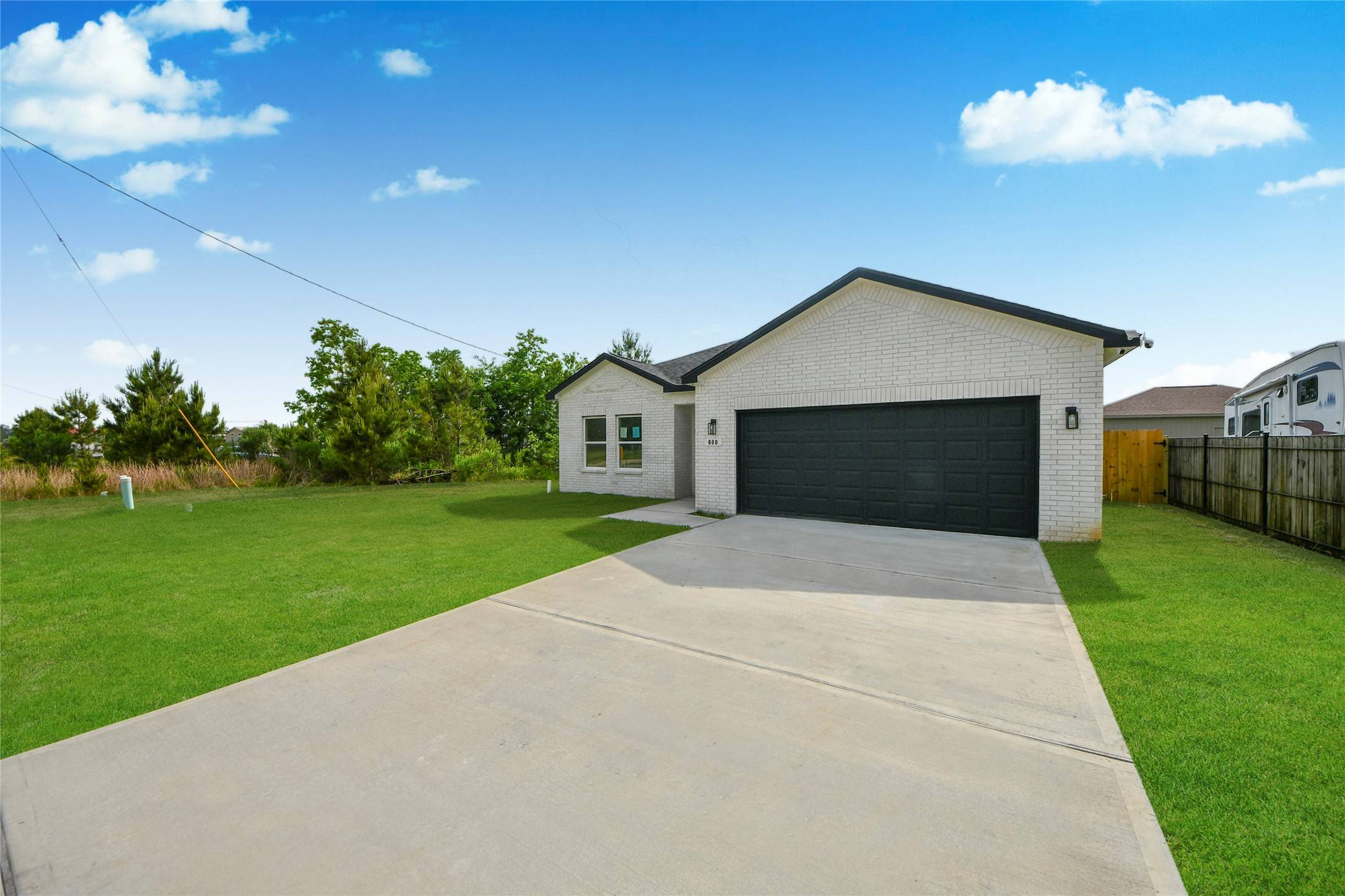 Cleveland, TX 77327,600 Road 5105
