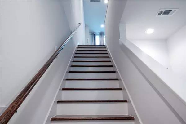 Houston, TX 77003,2826 Clay ST