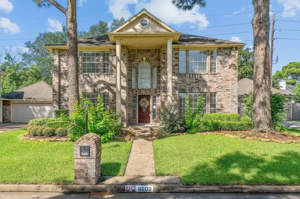 8602 Canyon Pine DR, Spring, TX 77379