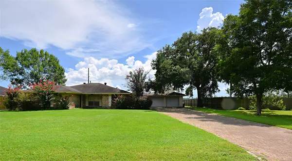 1707 Indian Shores RD,  Crosby,  TX 77532