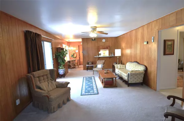 San Antonio, TX 78217,3102 Satellite DR