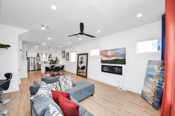 Houston, TX 77009,4806 Cochran ST